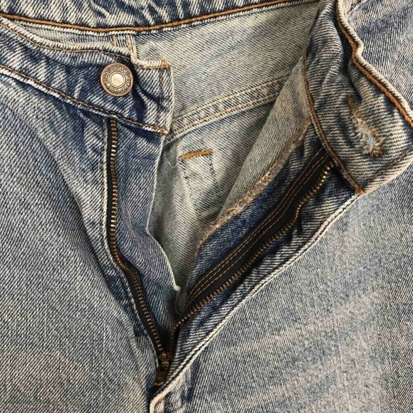 Vintage Levi's 550 Red Tab Tapered Leg Jeans Small - Picture 7 of 7